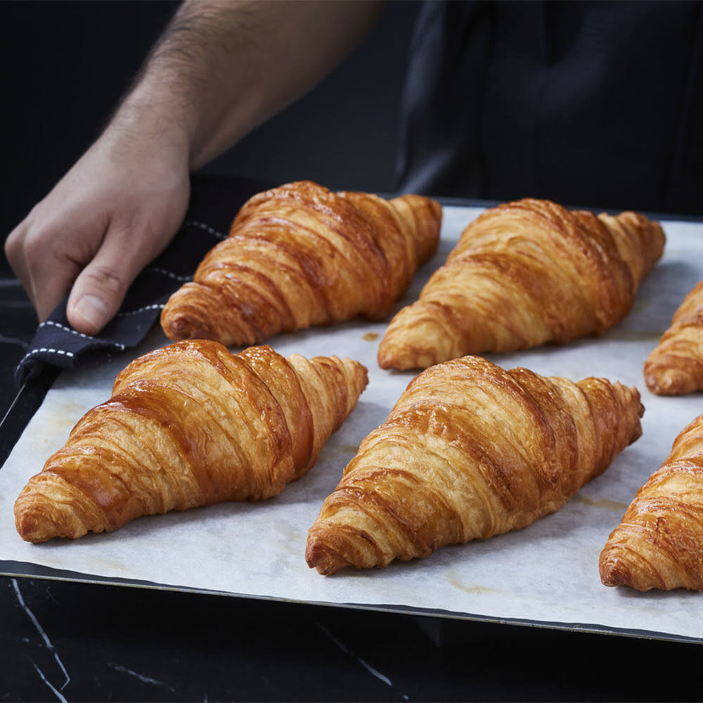 C/70ST CROISSANT MET ROOMBOTER 70G