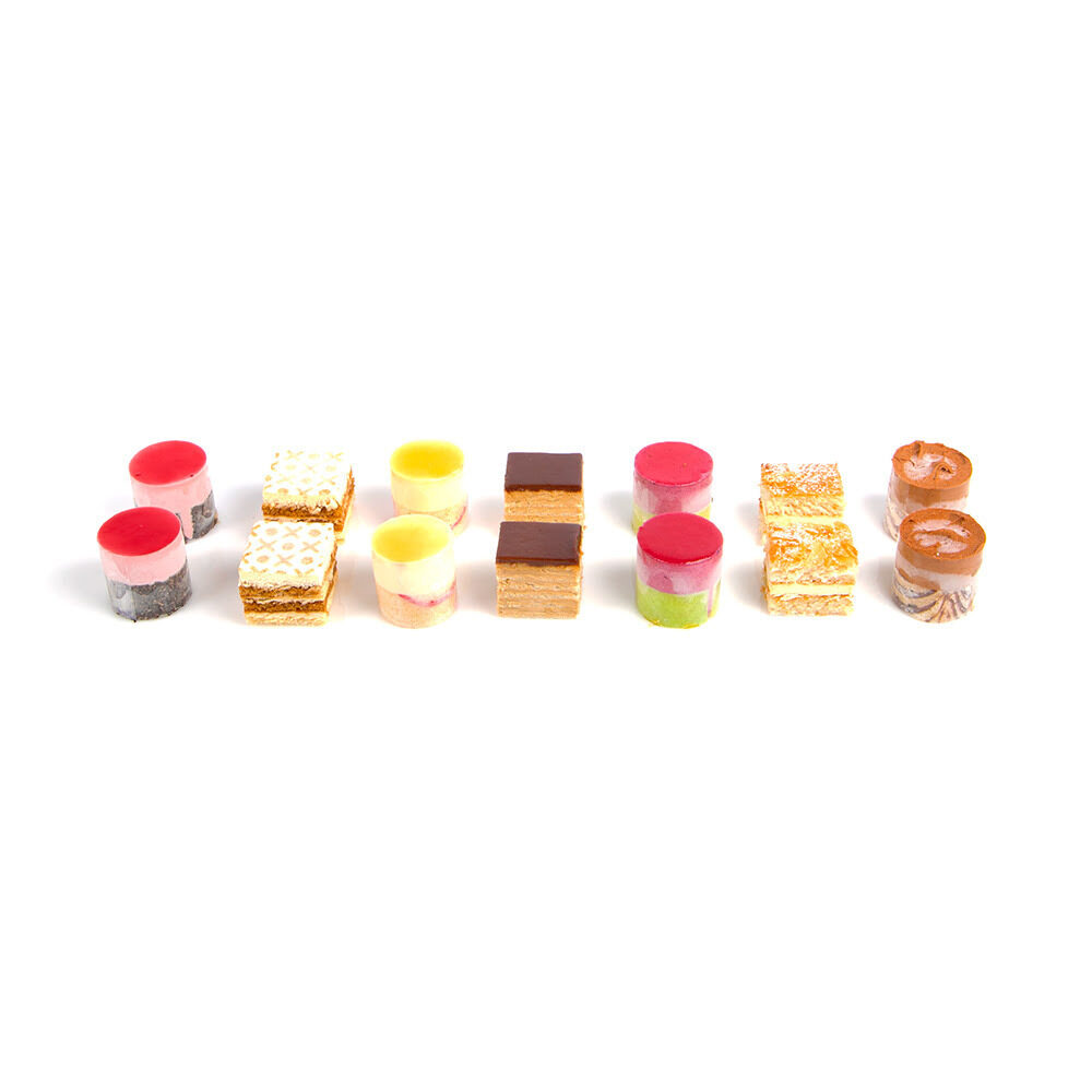 C/56PCS ASSORTIMENT MINI BAVAROIS ET GATEAUX