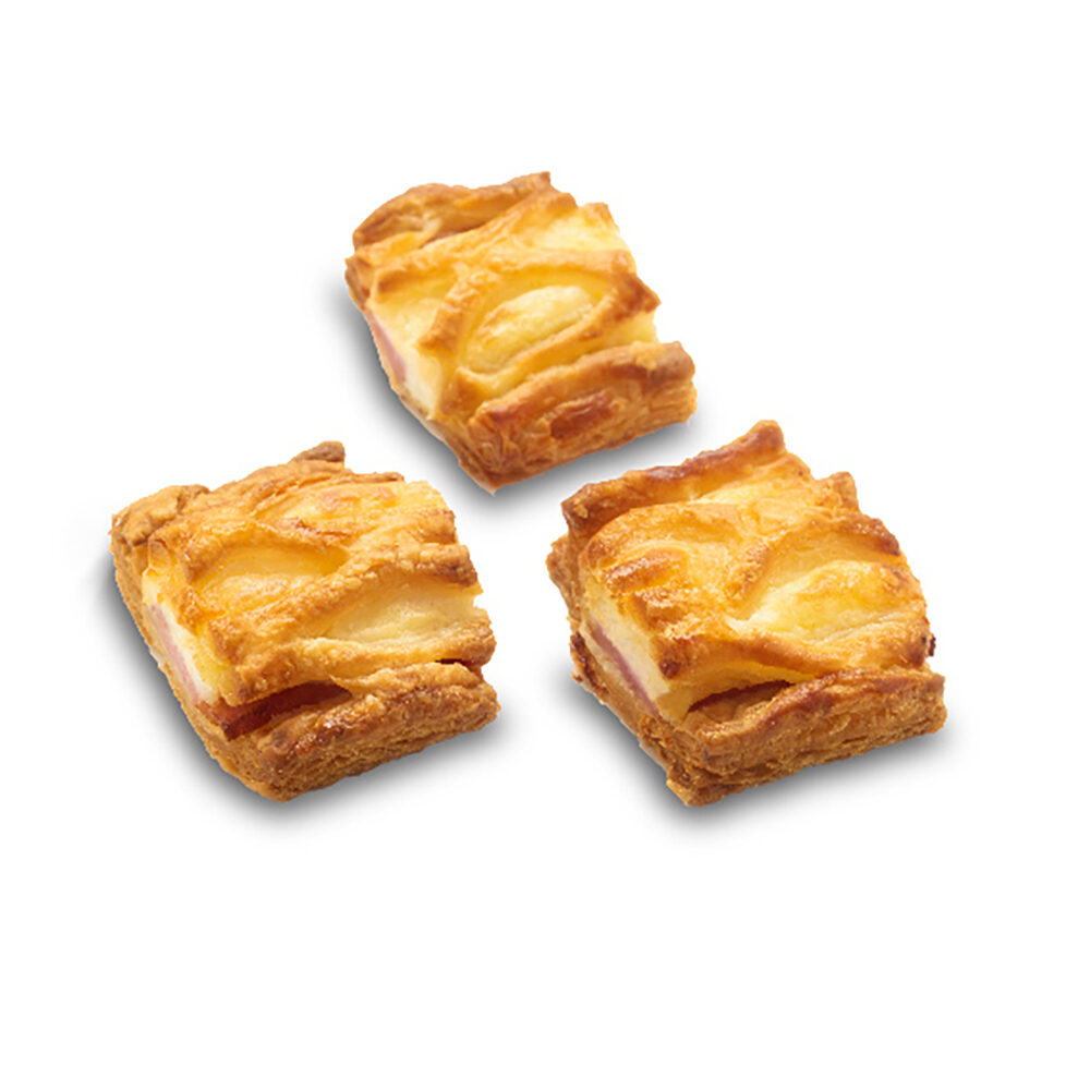 C/100ST ASSORTMENT SAVORY SNACKS 25G