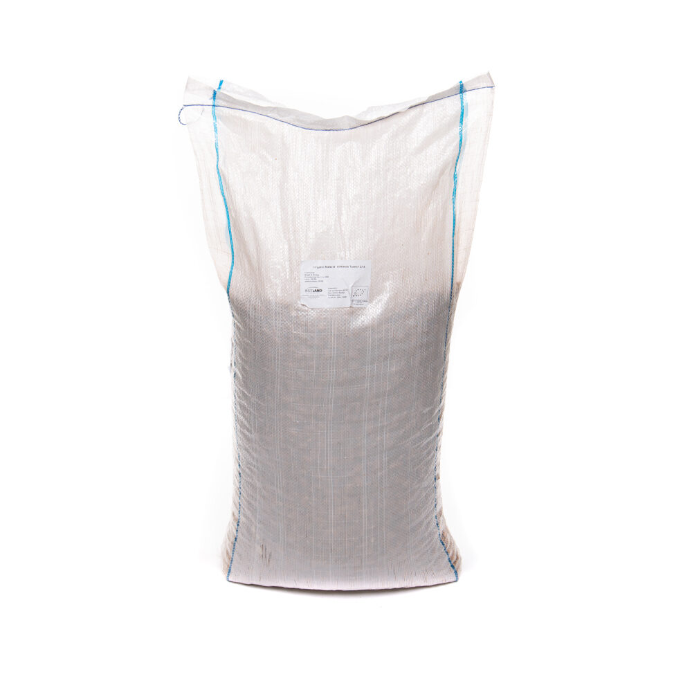 X25KG BIO AMANDELEN BRUIN