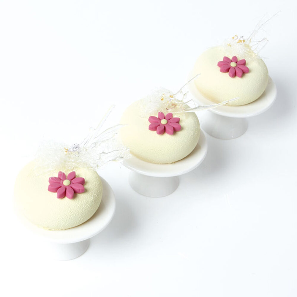C/192PC ASS. DAISY D.2.5CM SUGARPASTE  61000