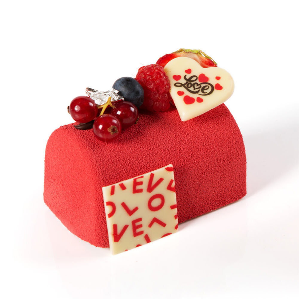 X160PC ASSORTMENT HEARTS LOVE WHITE/RED D.3CM CHOCOLATE68098