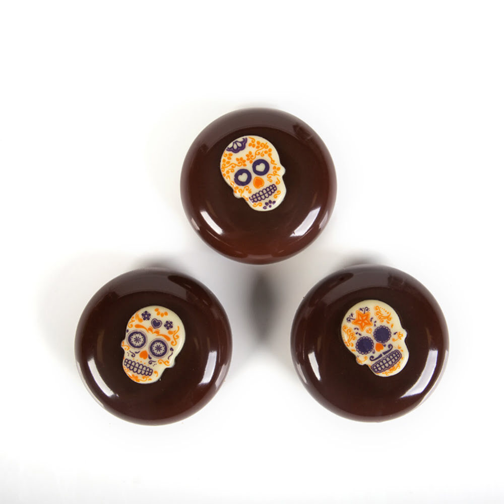 X175PC PLAQUE SKULL WHITE CHOCOLATE 3,9X2,3CM 91151