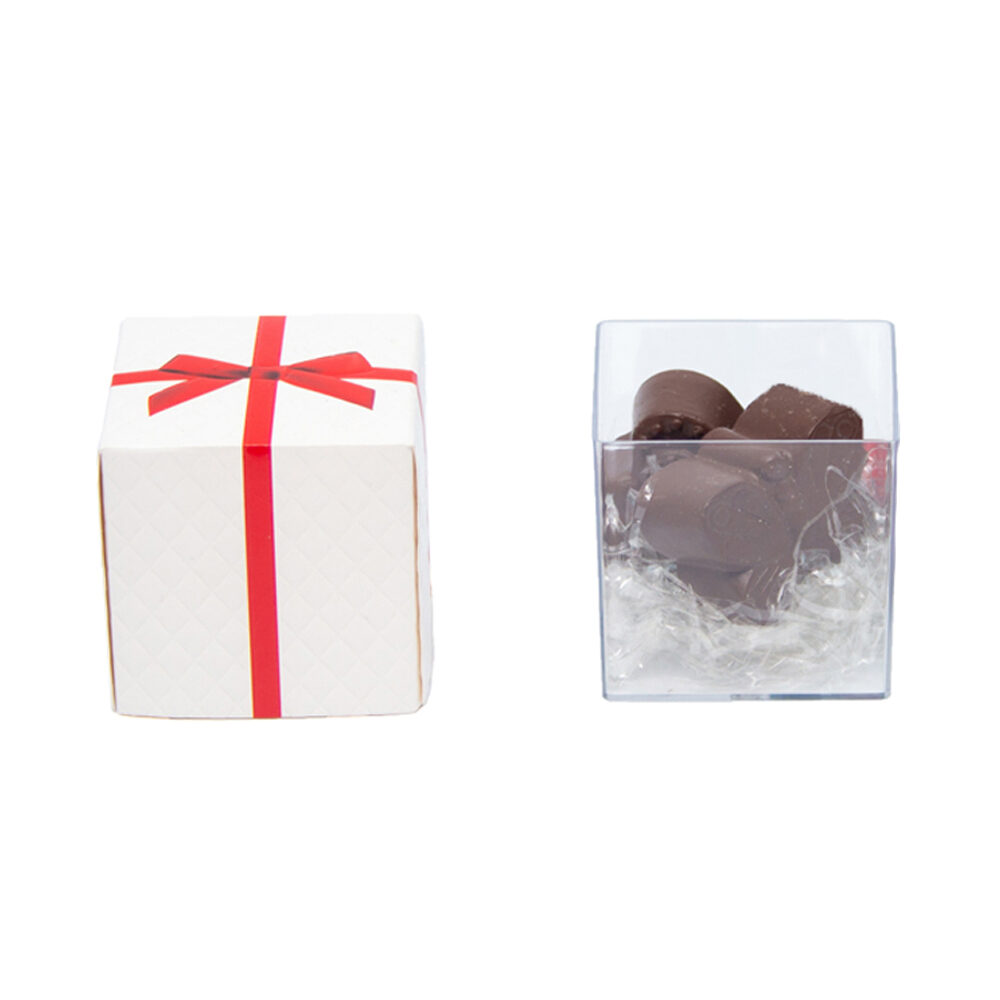 X24PC WHITE PADDED GIFT CUBE 46X46X44