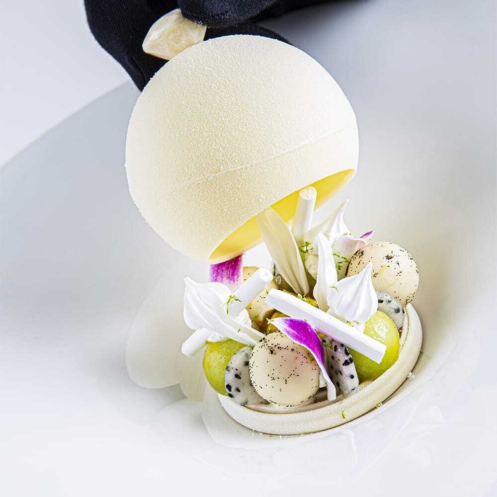 X22ST DÉCOR CHOCOLAT SPHERE VELVET WHITE 8CM DOBLA