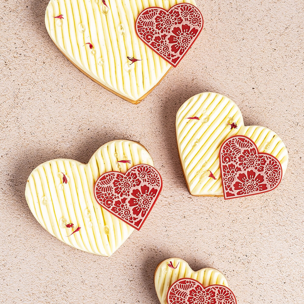 96xDÉCO CHOC CŒUR ROUGE BLANC