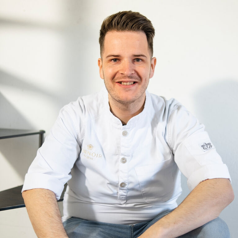 0002 Lornoir PORTRET Jens van Bouwel