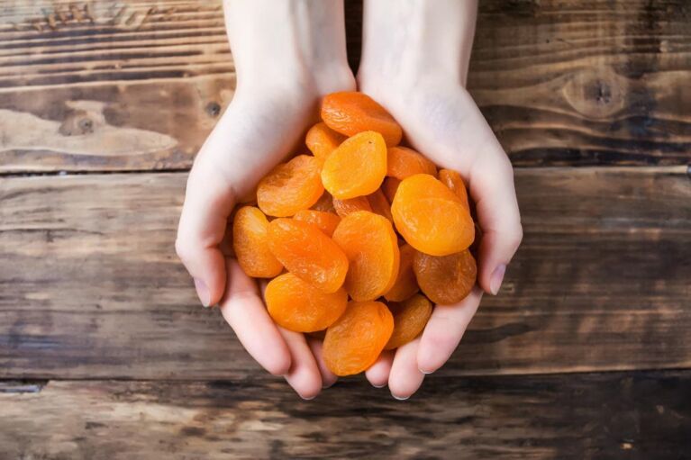 Apricots Dried W