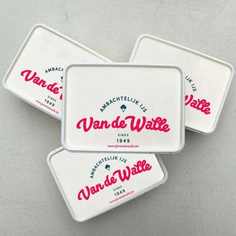 Ijsdozen gepersonaliseerd stickers