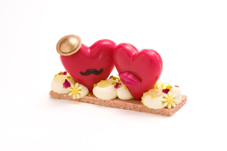 Lornoir MRS MR LOVE