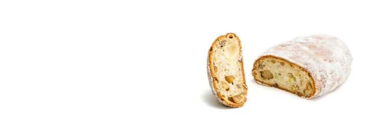 Stollen met gedroogde vruchten