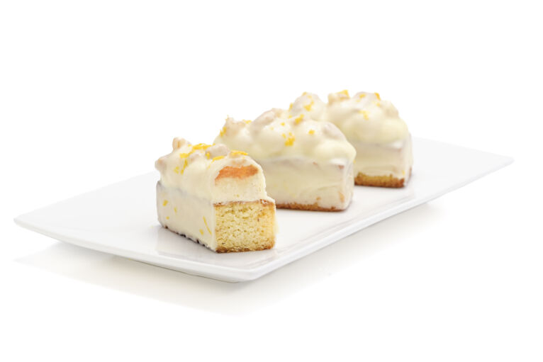 Zoet By Gill Cake De Voyage